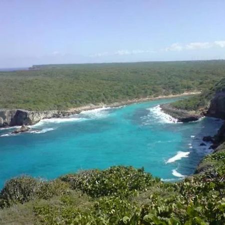 Bungalow Elegant A Anse-Bertrand Avec Jardin Prive Exterior foto